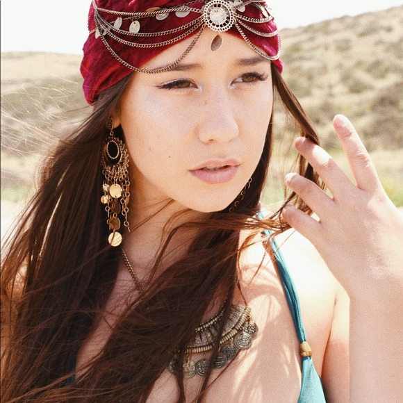 Meet your Posher, Brittany - Picture 2 of 6